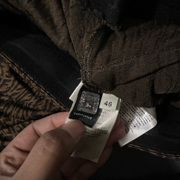 Logo twisted tube top. Size 46. - Picture 6 of 9